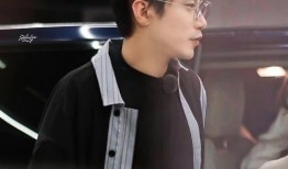 刘大锤最新爆料许凯视频,揭秘明星幕后生活片段