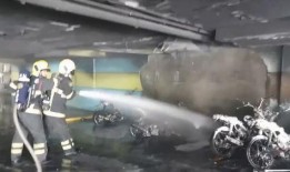 最新机车爆料事件视频,视频揭秘惊人内幕，行业震动！